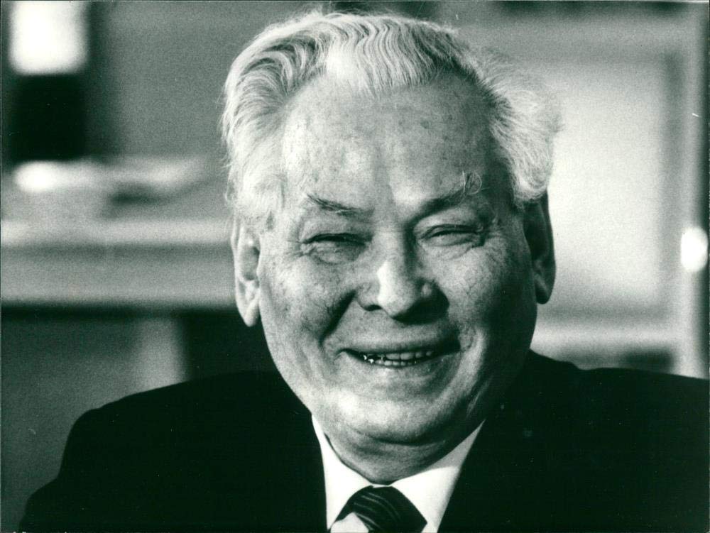 Костянтин Черненко: політичний шлях від сибірського села до керівництва СРСР 3 cher