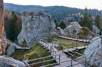 Фортеця Тустань: історія, археологія та культурна спадщина 3 tustan