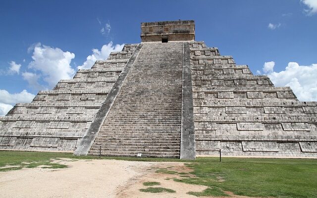 Релігія та світогляд ацтеків 1 pyramid 1093923 640