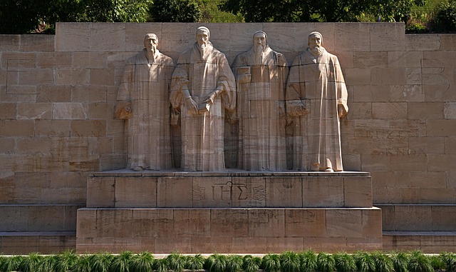 Кальвінізм: історія, теологія та поширення 1 reformers wall 8070835 640