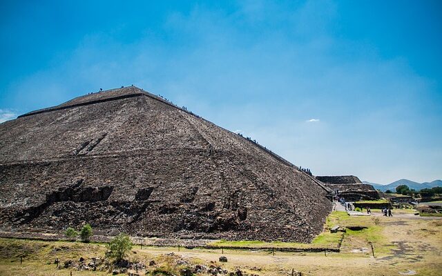 Теночтітлан — серце імперії ацтеків 1 teotihuacan 4573328 640