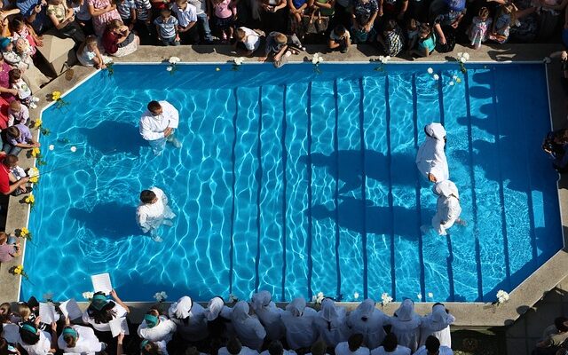 Баптизм: історія та особливості 1 vera 1987348 640