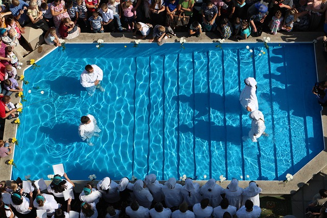 Баптизм: історія та особливості 3 vera 1987348 640